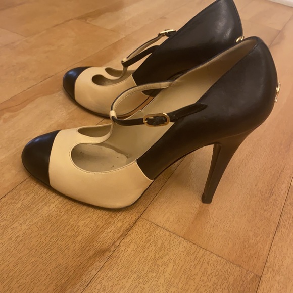 Chanel heels worn 3 times in excellent condition - Picture 1 of 4